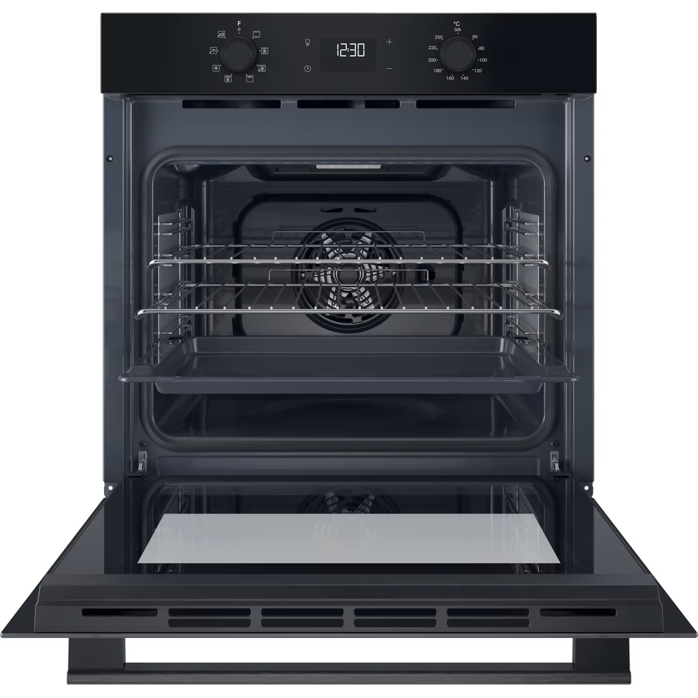 Hotpoint Class 2 Single Fan Oven - Image 3